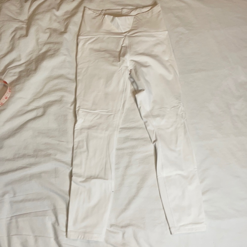 Lululemon train time 7/8